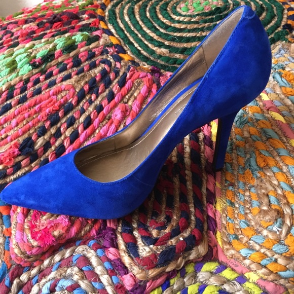 HEEEELLLS :) - Picture 8 of 10